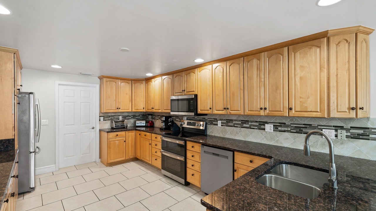 Photo of Kitchen in Yacht Club
