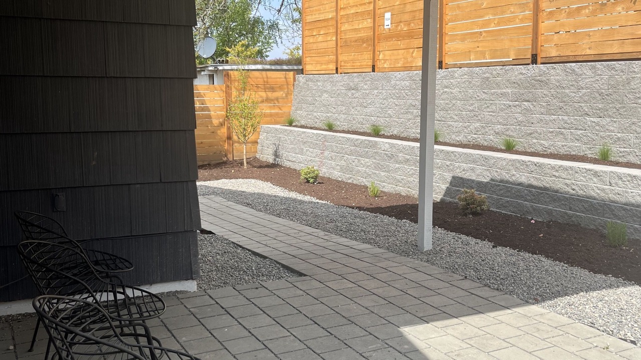 Photo of Patio Balcony in Seattle Metro Area