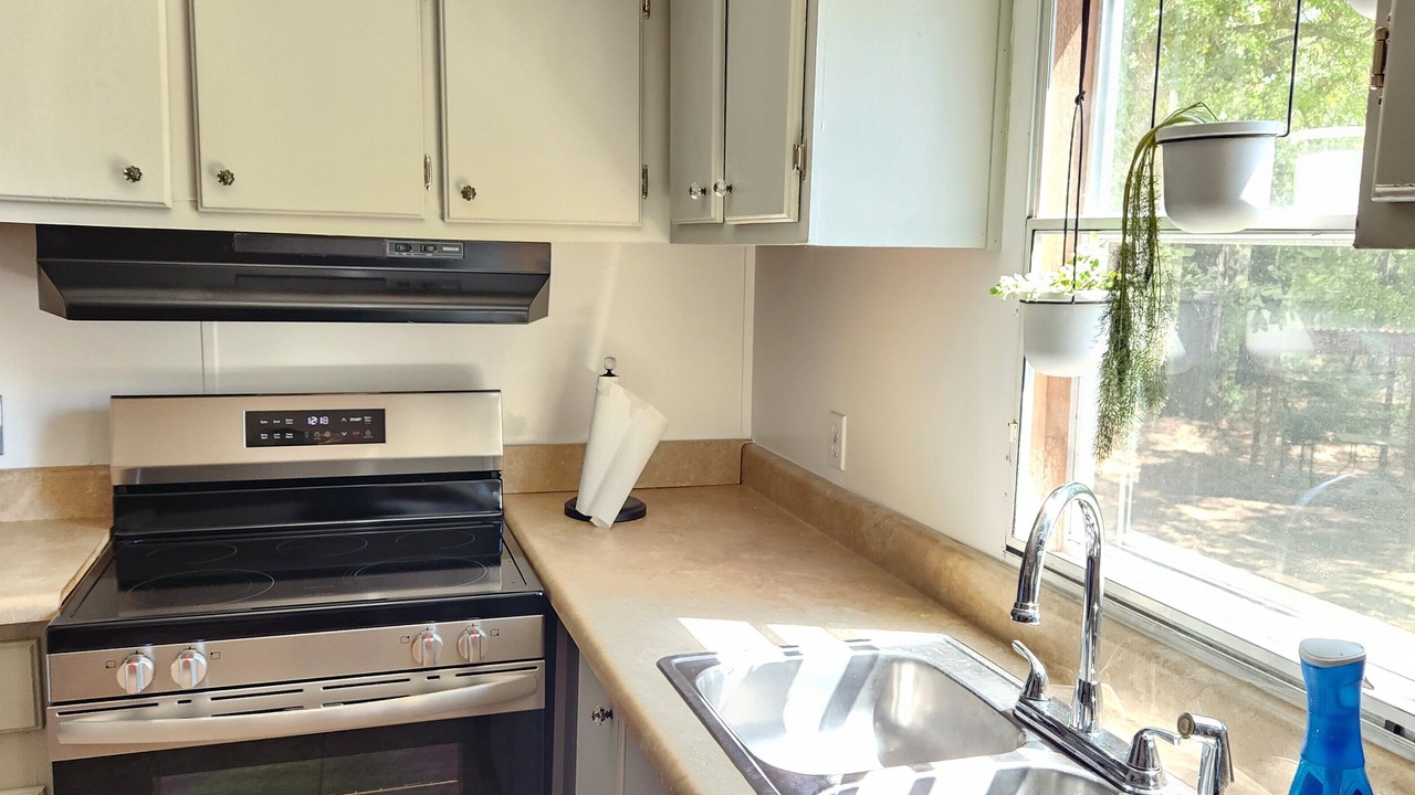 Photo of Kitchen in Saint Helena Island