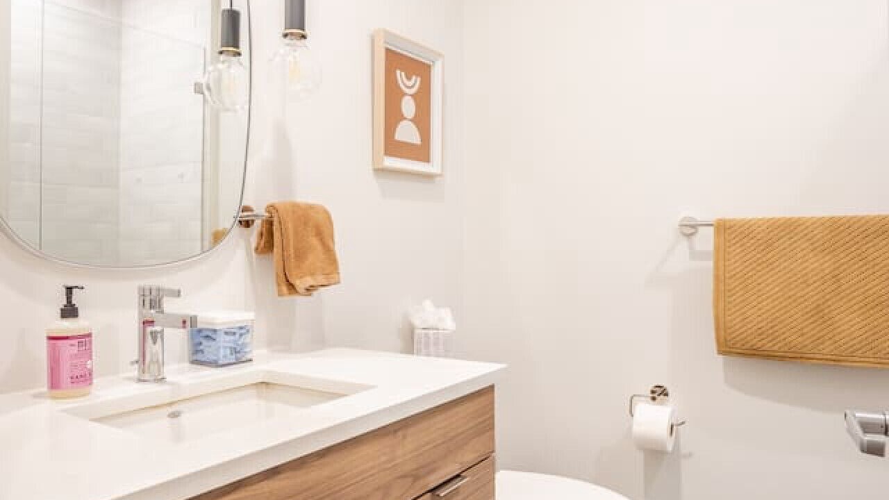 Photo of Bathroom in Central Business District