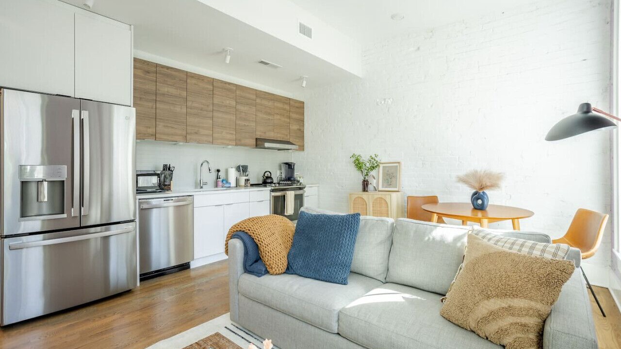 Photo of Livingroom in Central Business District