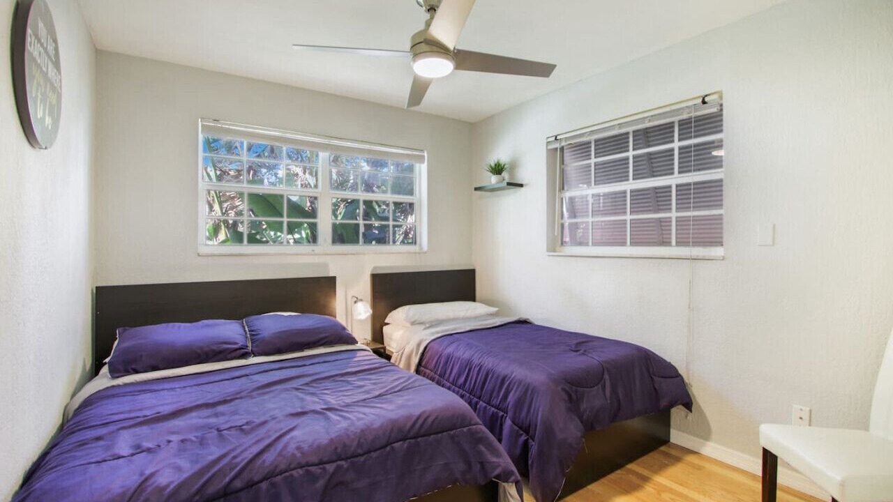 Photo of Bedroom in North Central Hollywood