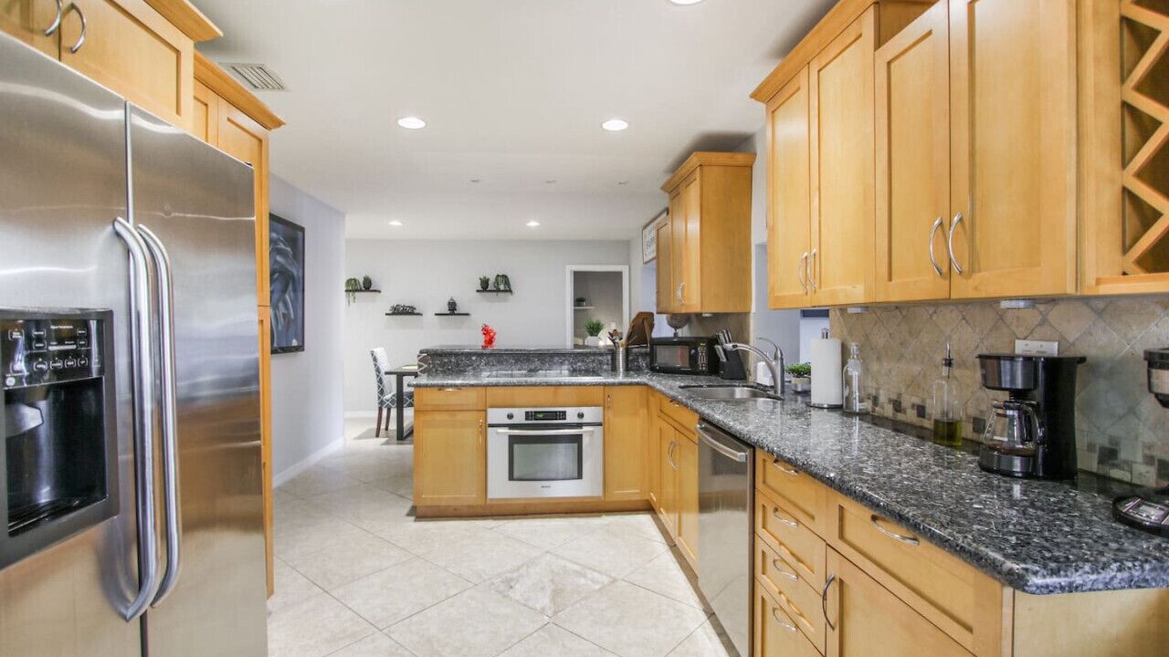 Photo of Kitchen in North Central Hollywood