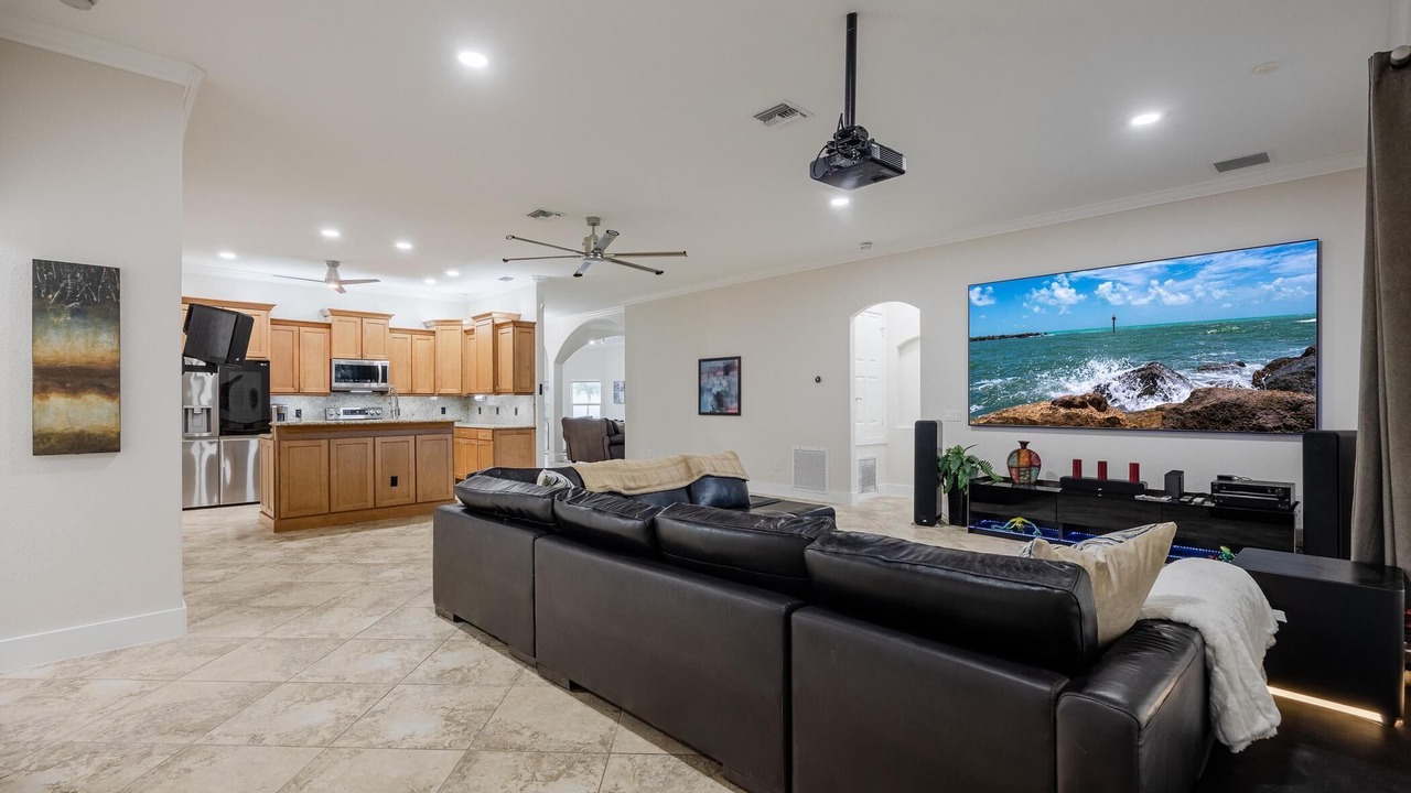 Photo of Livingroom in Burnt Store