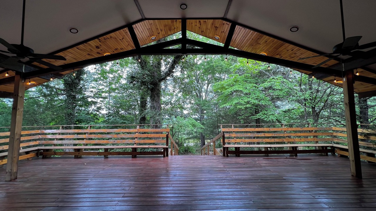 Photo of Outdoor in Mill Spring