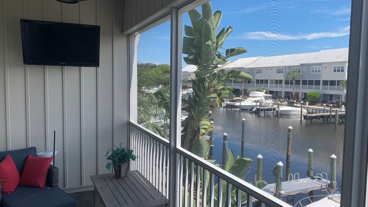 Photo of Patio Balcony in Pinellas Point