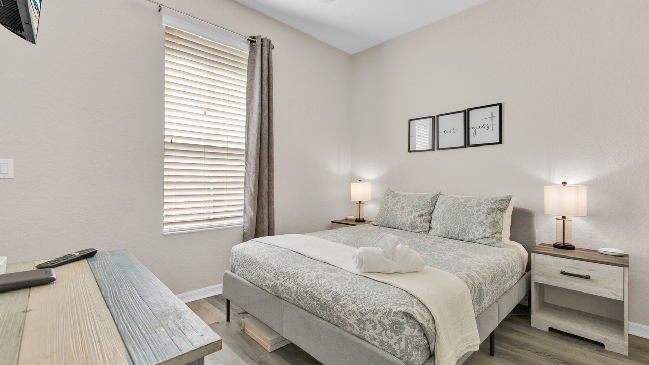 Photo of Bedroom in Regal Palms