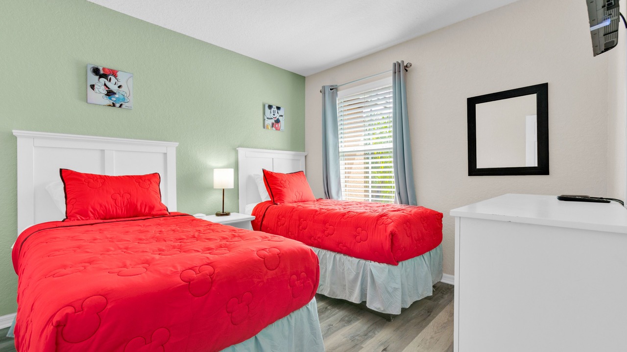 Photo of Bedroom in Regal Palms