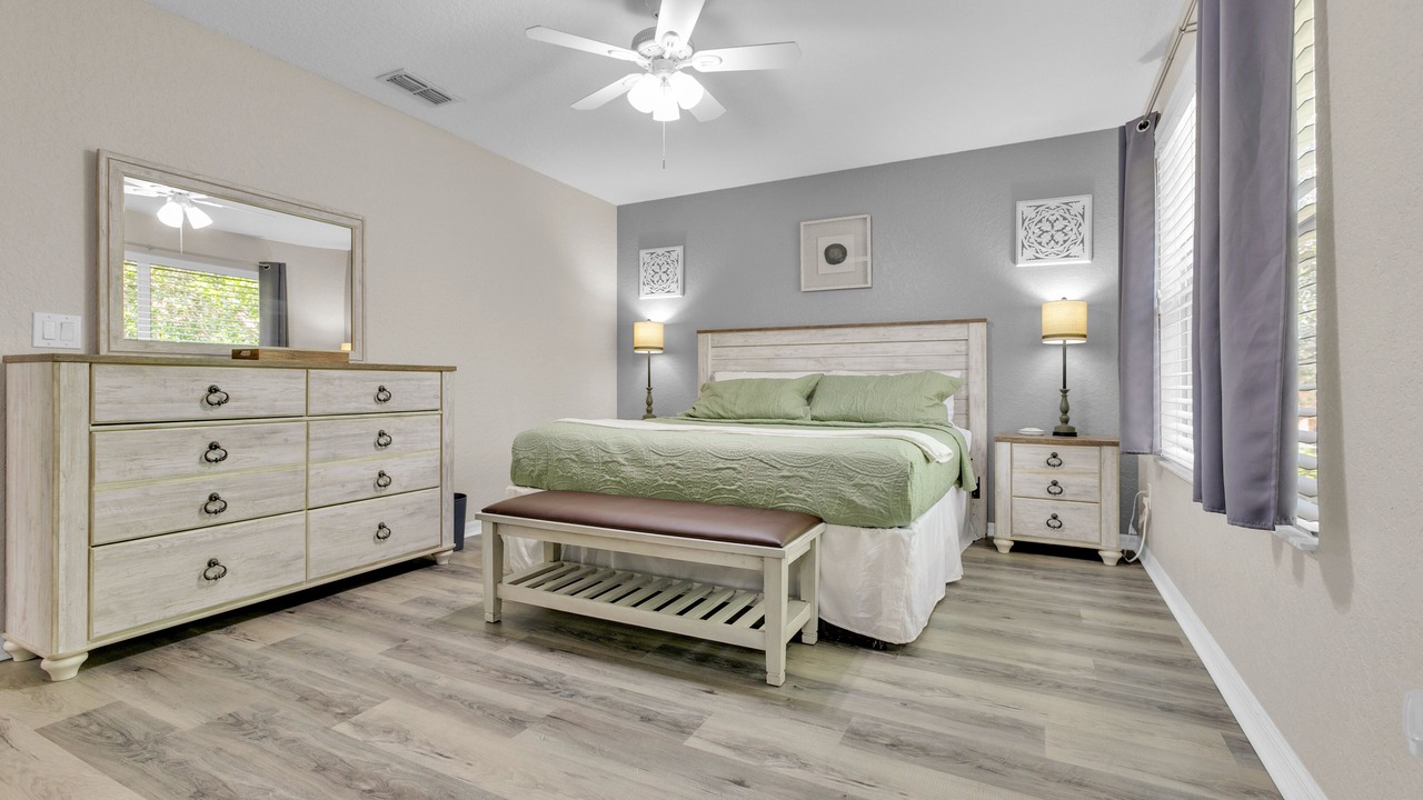 Photo of Bedroom in Regal Palms