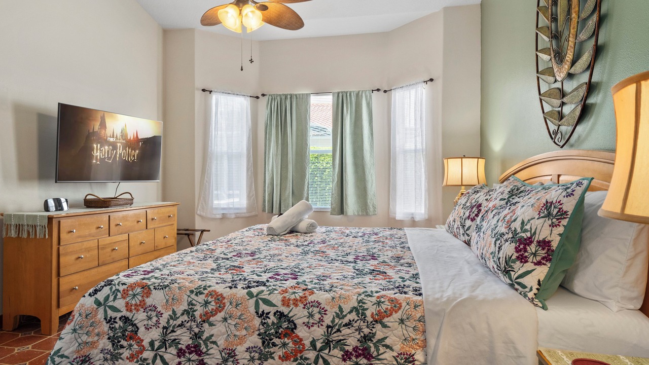 Photo of Bedroom in Tuscan Hills
