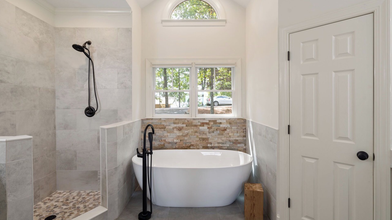 Photo of Bathroom in Big Canoe