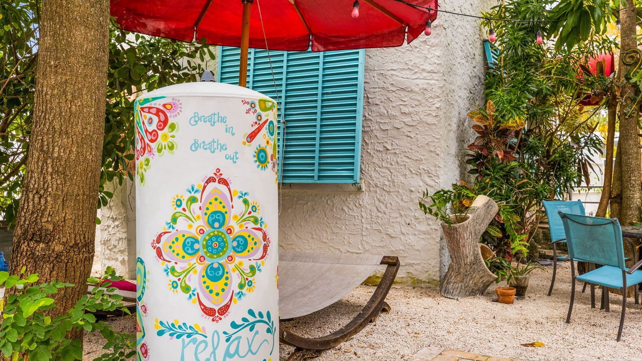 Photo of Patio Balcony in Northeast Miami
