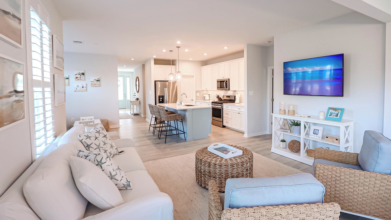 Photo of Livingroom in Bayside
