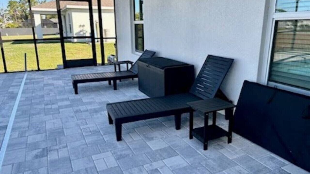 Photo of Patio Balcony in Jacarandas