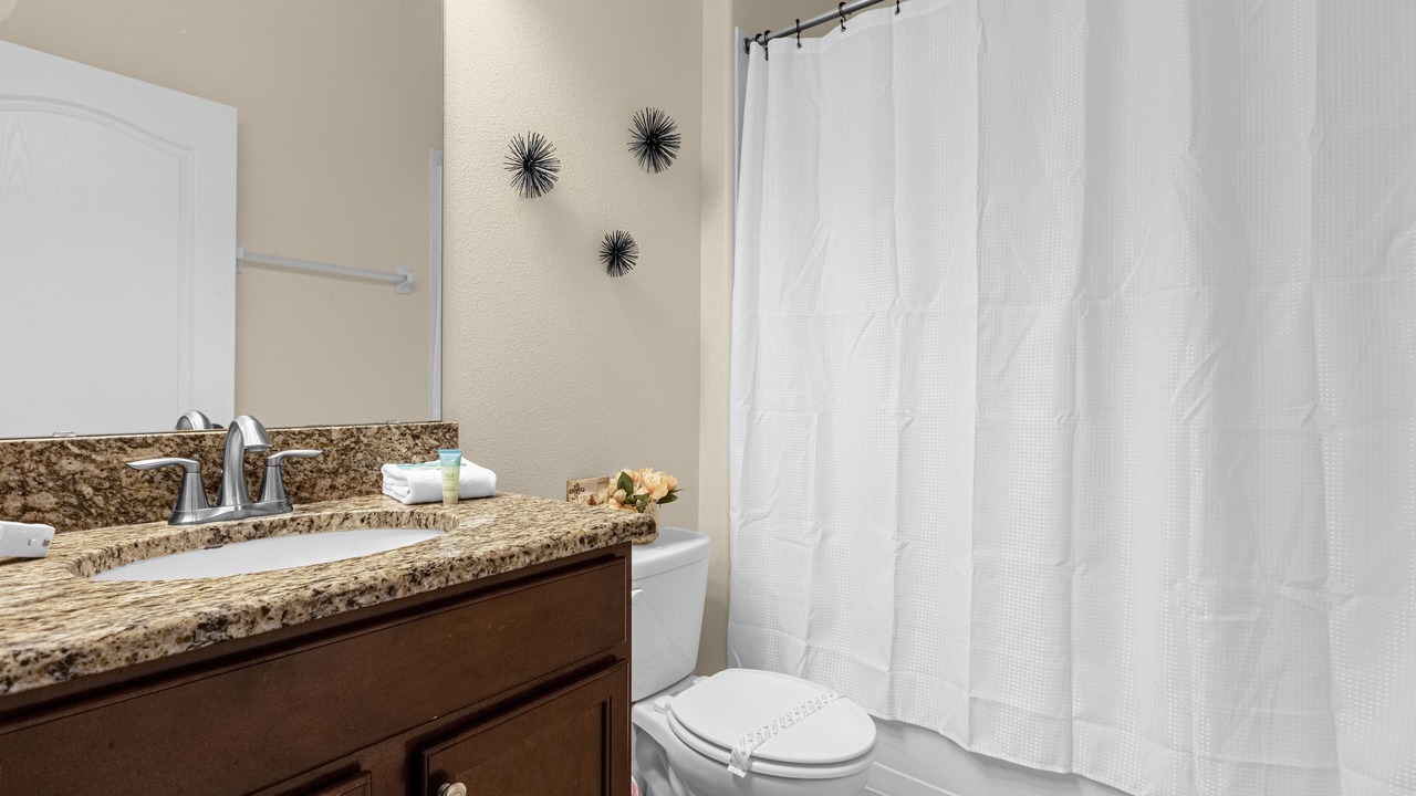 Photo of Bathroom in Lindfields