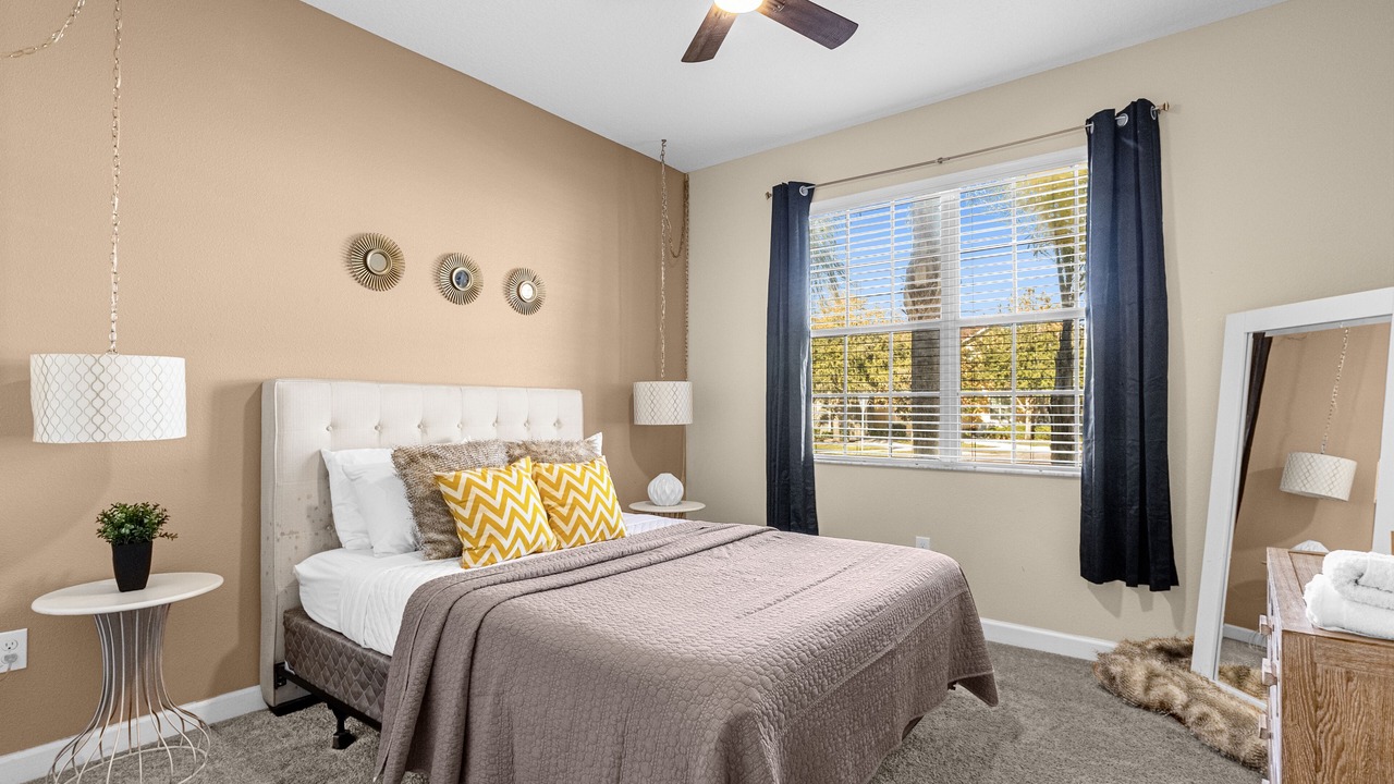 Photo of Bedroom in Lindfields