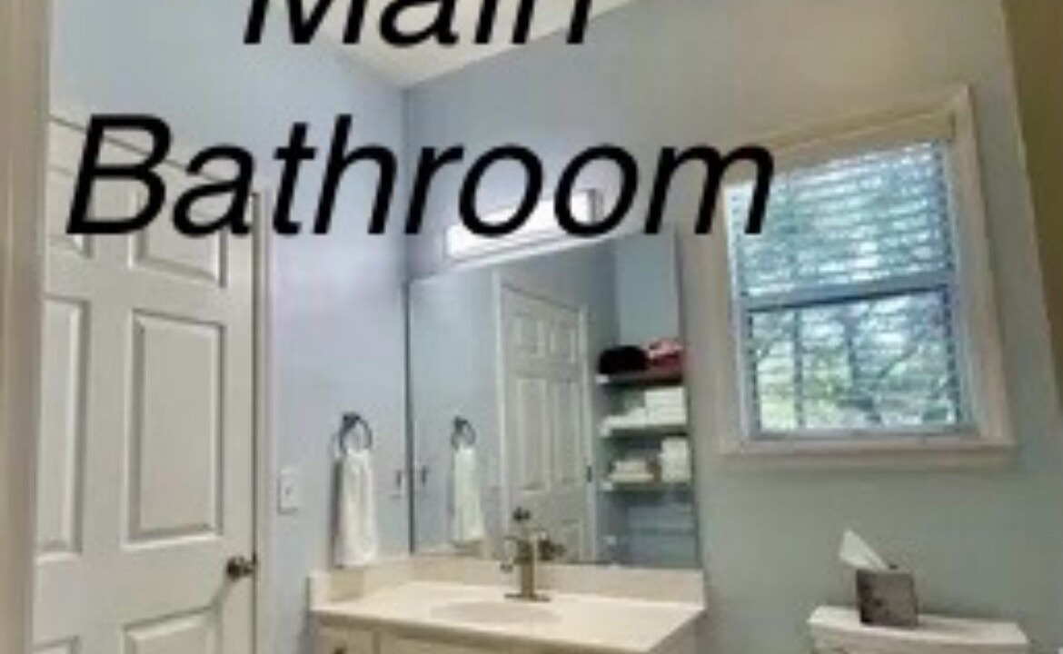 Photo of Bathroom in Sea Trail