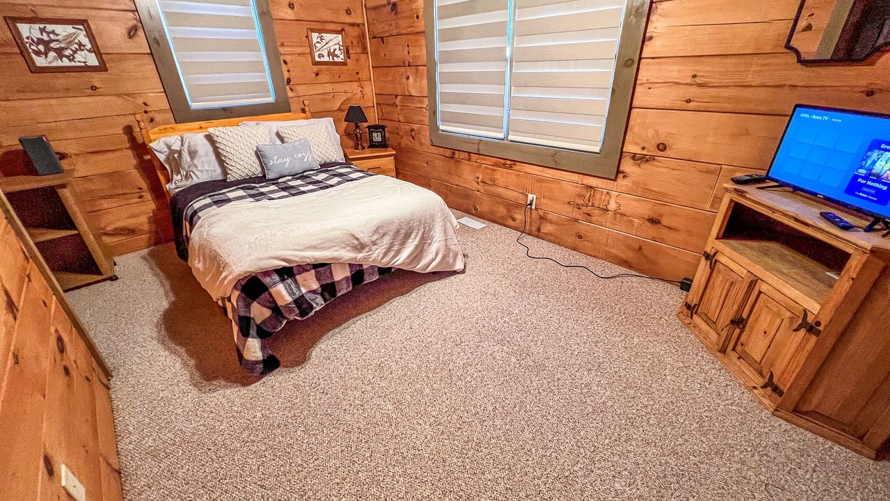 Photo of Bedroom in Grassy Creek