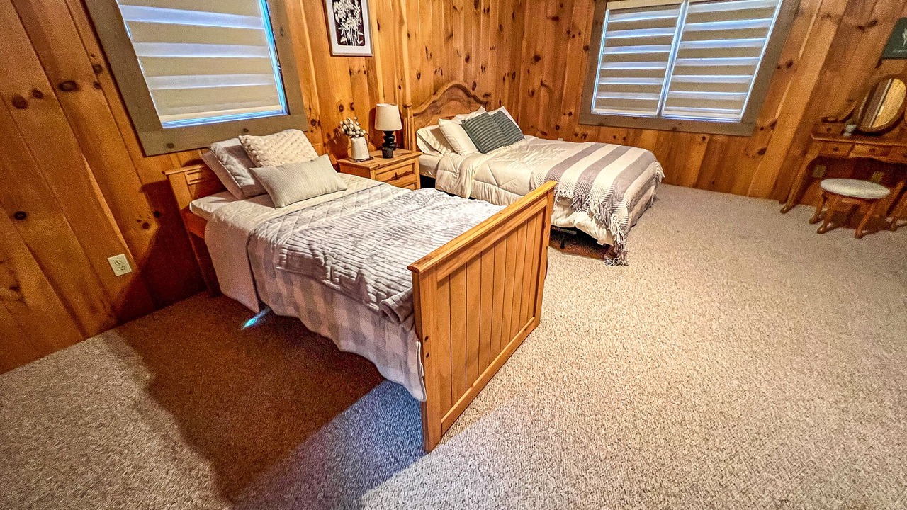 Photo of Bedroom in Grassy Creek