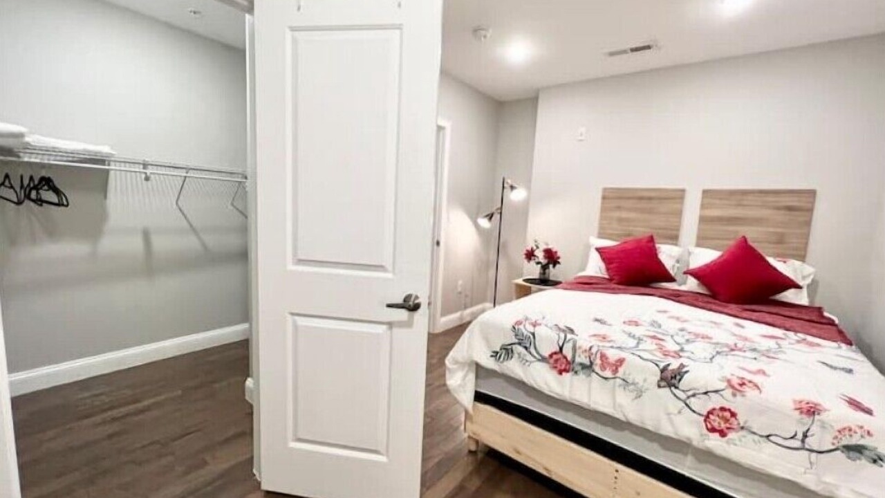 Photo of Bedroom in Logan Square