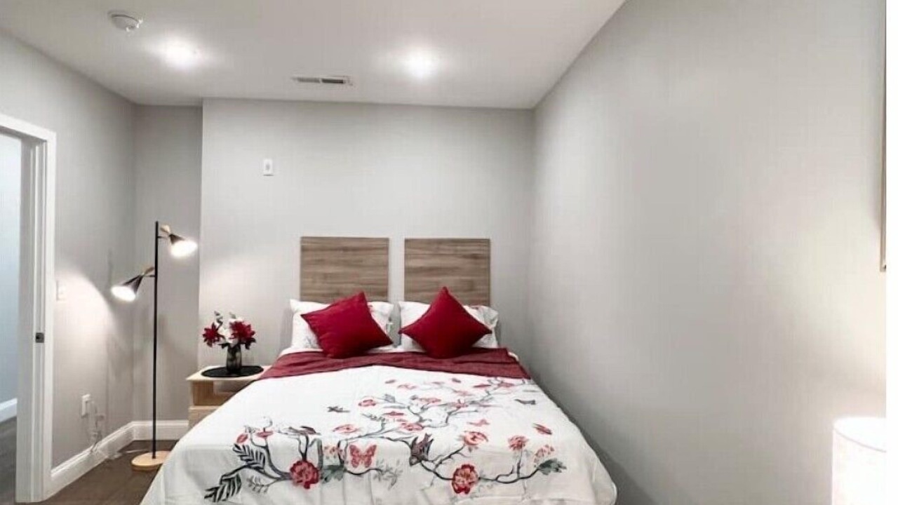 Photo of Bedroom in Logan Square