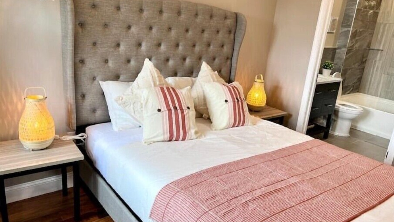 Photo of Bedroom in Logan Square