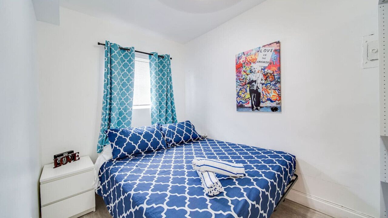 Photo of Bedroom in South Beach
