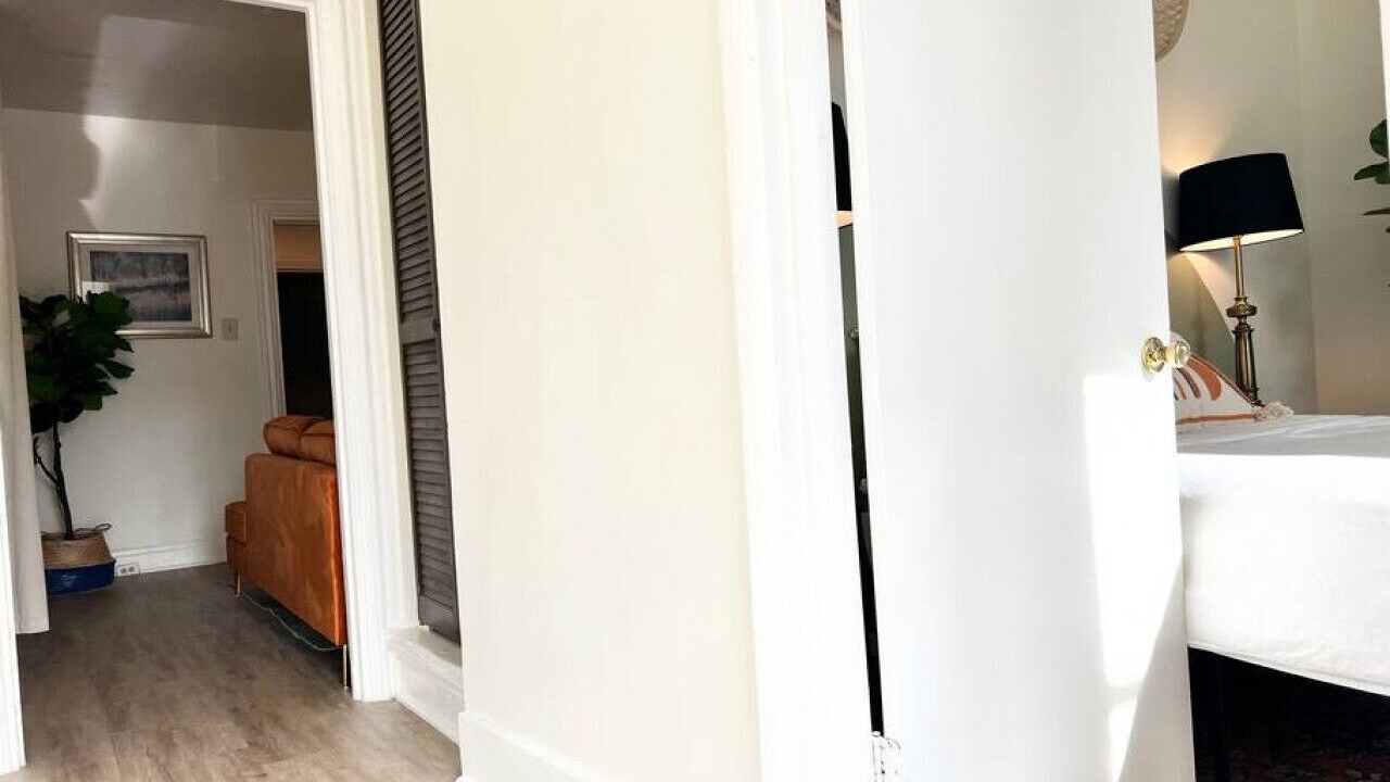 Photo of Bedroom in Lower Lawrenceville