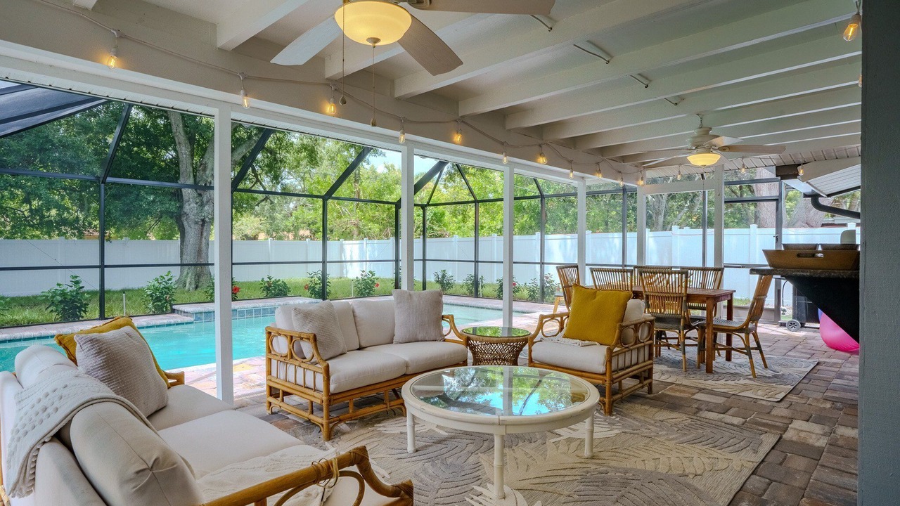 Photo of Outdoor in Gulf Gate Estates