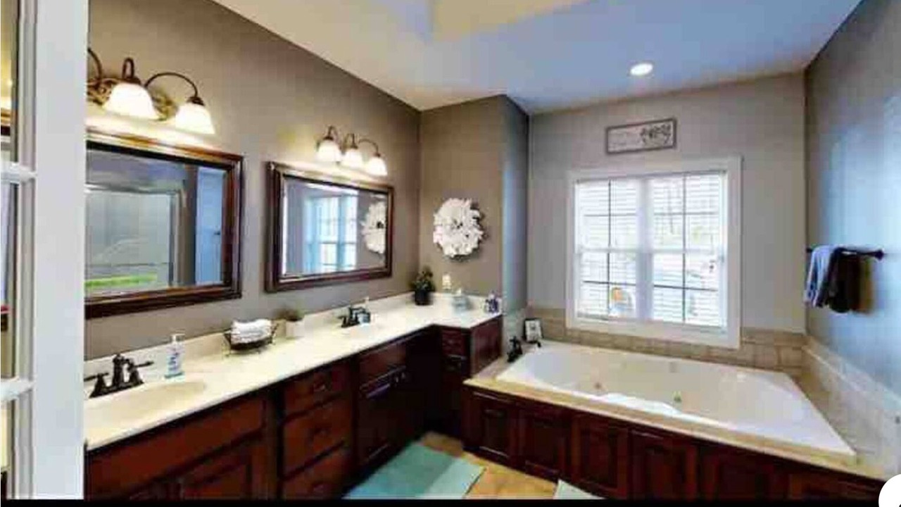 Photo of Bathroom in Monterey