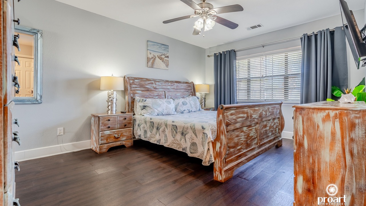 Photo of Bedroom in Holiday Isle