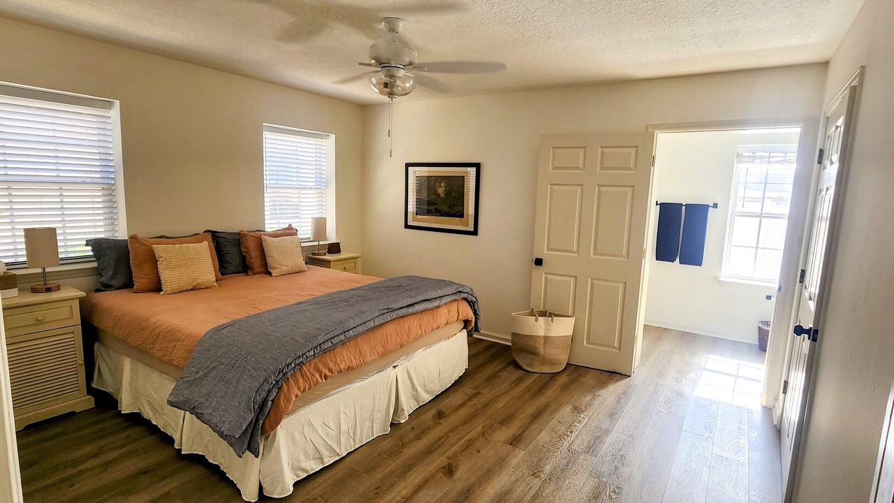 Photo of Bedroom in Saint Simons Island