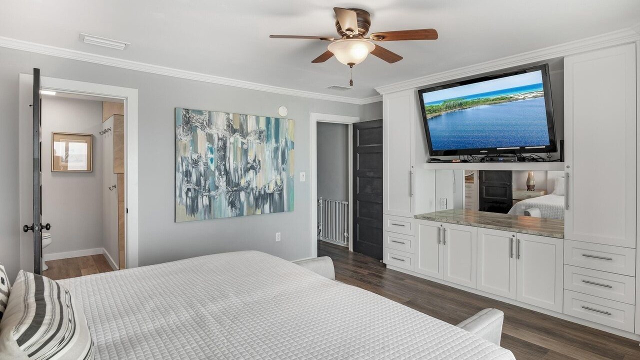 Photo of Others in Crystal Shores