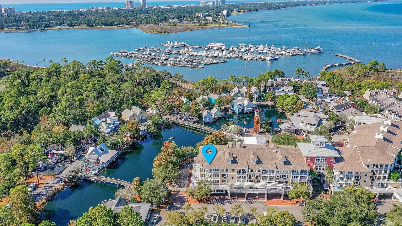 Photo of Outdoor in Baytowne Wharf