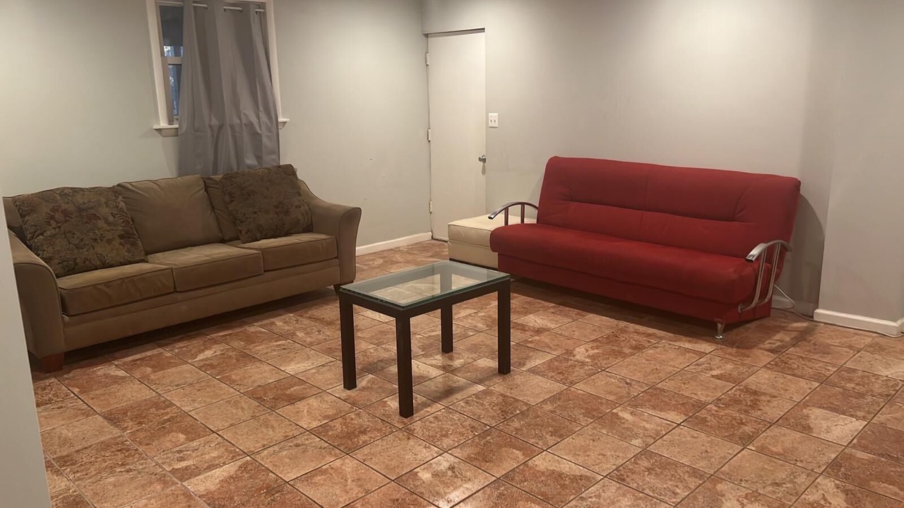Photo of Livingroom in Leesburg