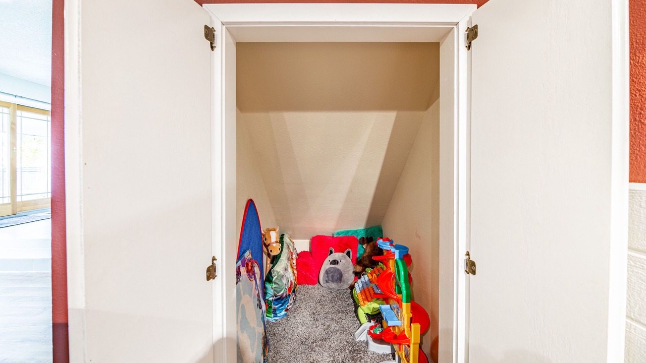 Photo of Bedroom in Eagle