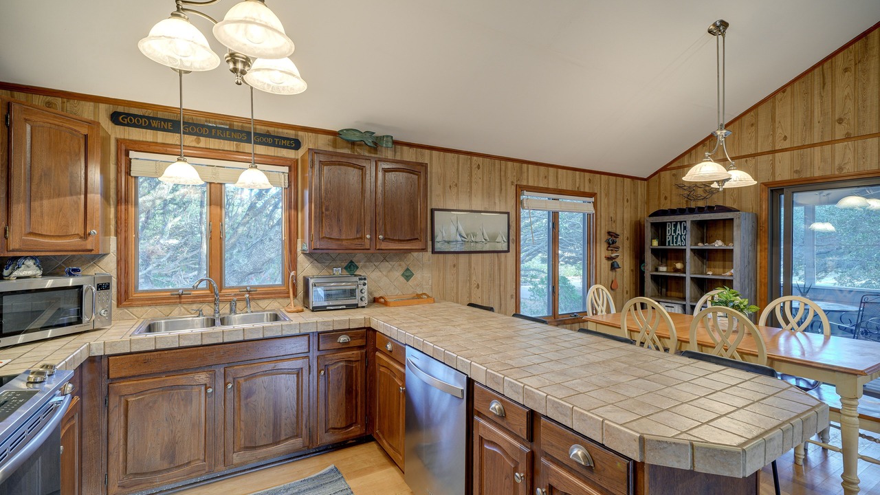 Photo of Kitchen in Southern Shores