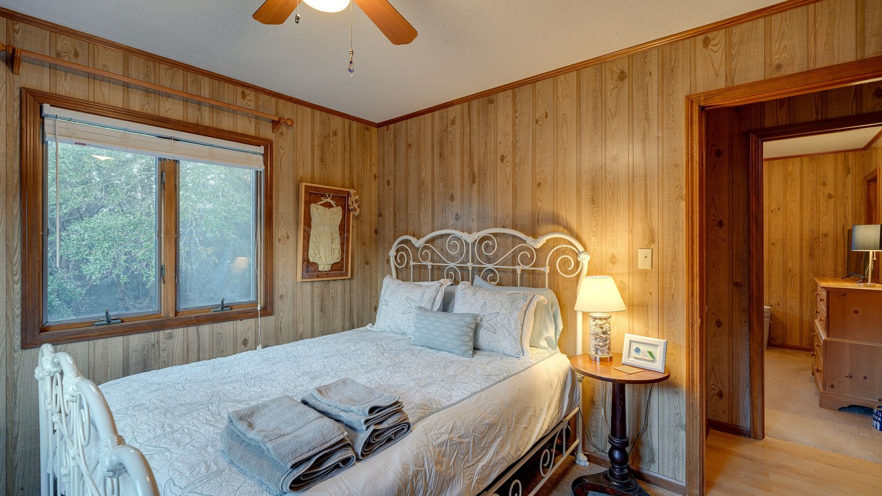 Photo of Bedroom in Southern Shores