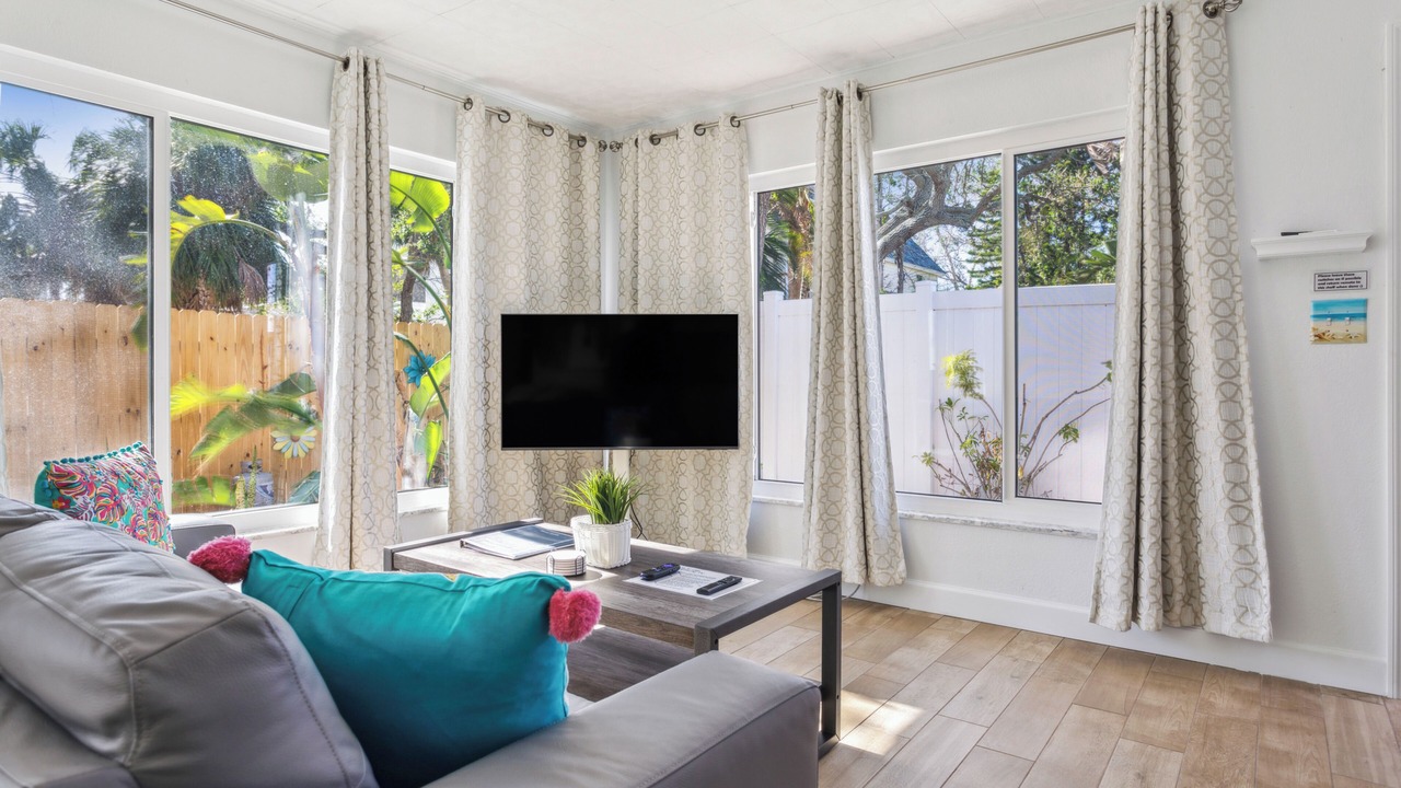 Photo of Livingroom in Indian Rocks Beach