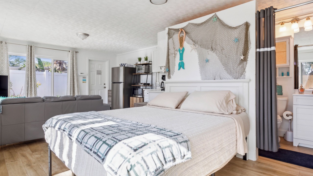 Photo of Bedroom in Indian Rocks Beach