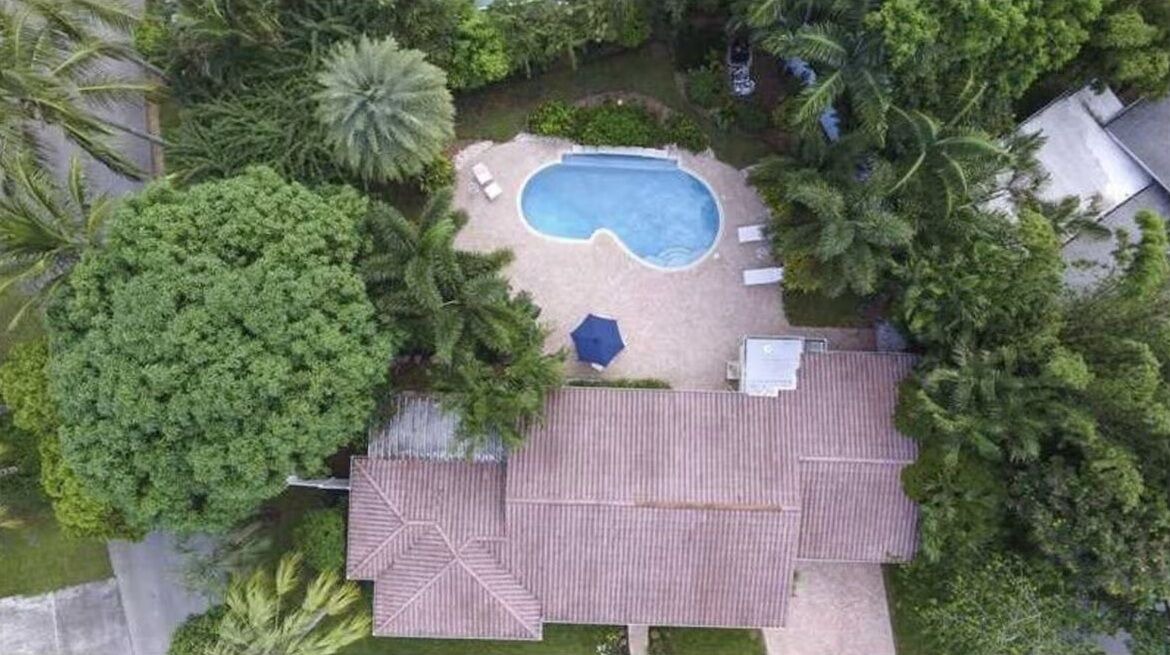 Photo of Outdoor in Wilton Manors