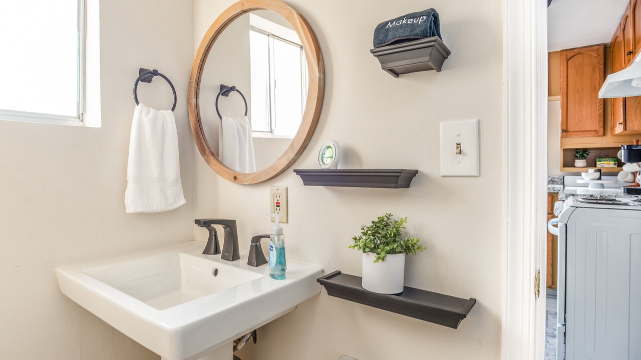 Photo of Bathroom in Buckroe Beach