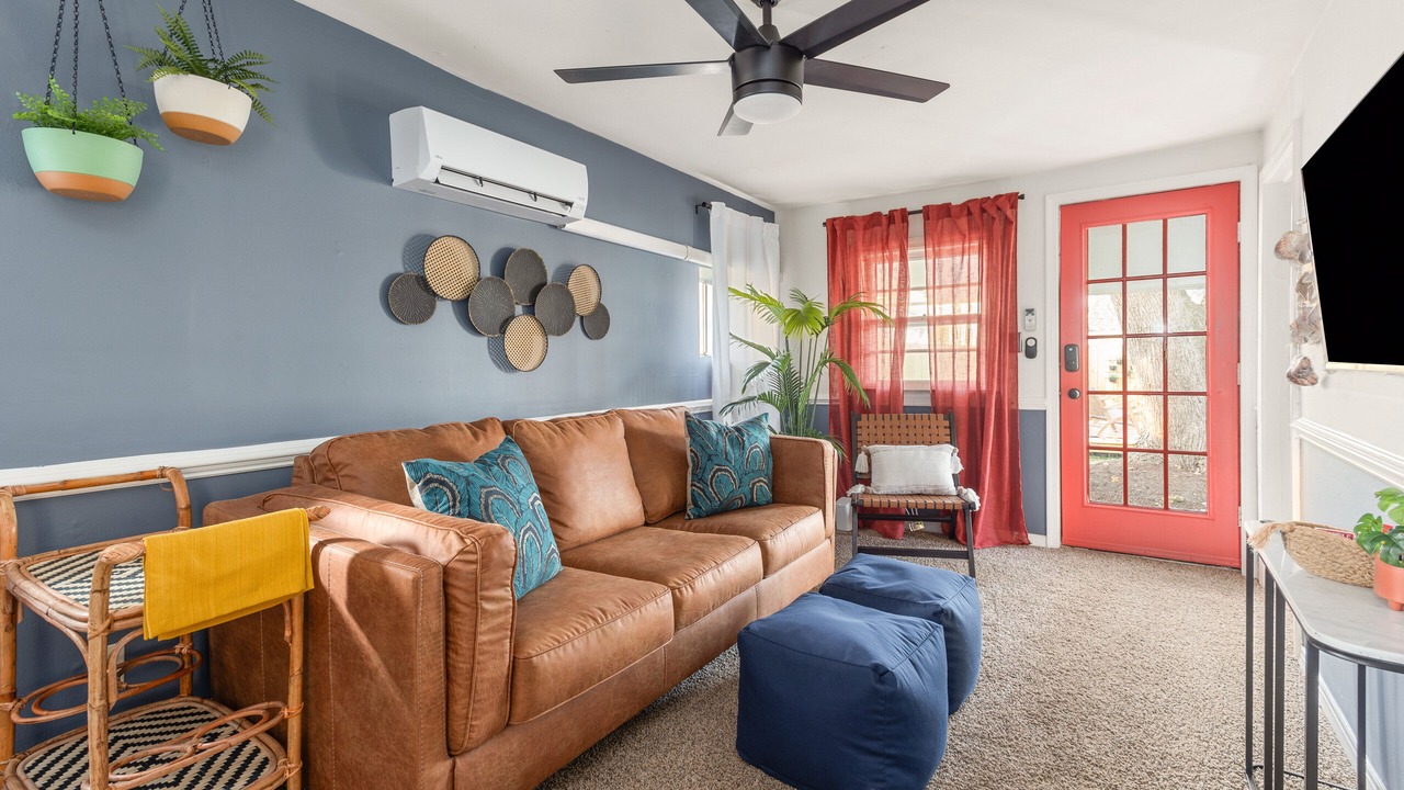 Photo of Bedroom in Buckroe Beach