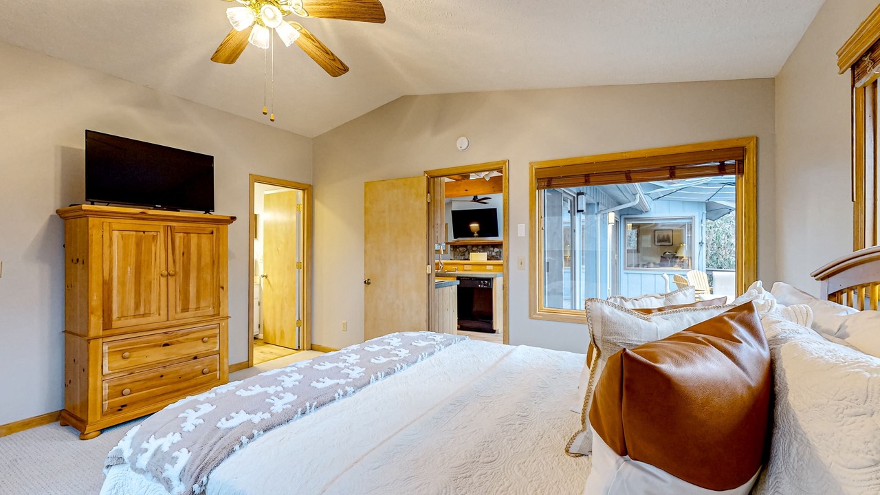 Photo of Bedroom in Mill Ridge