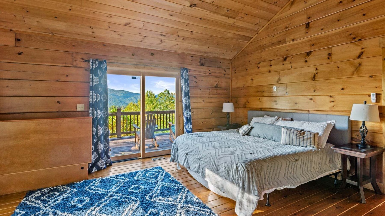 Photo of Bedroom in Frank