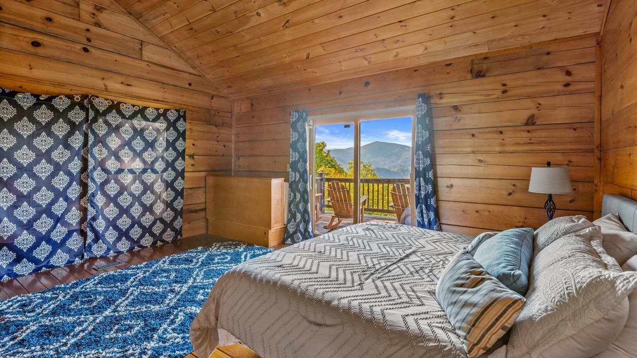 Photo of Bedroom in Frank