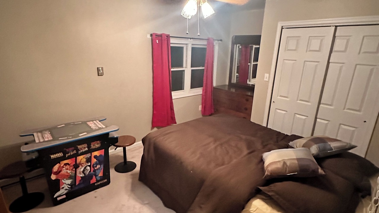 Photo of Bedroom in Berkeley Springs