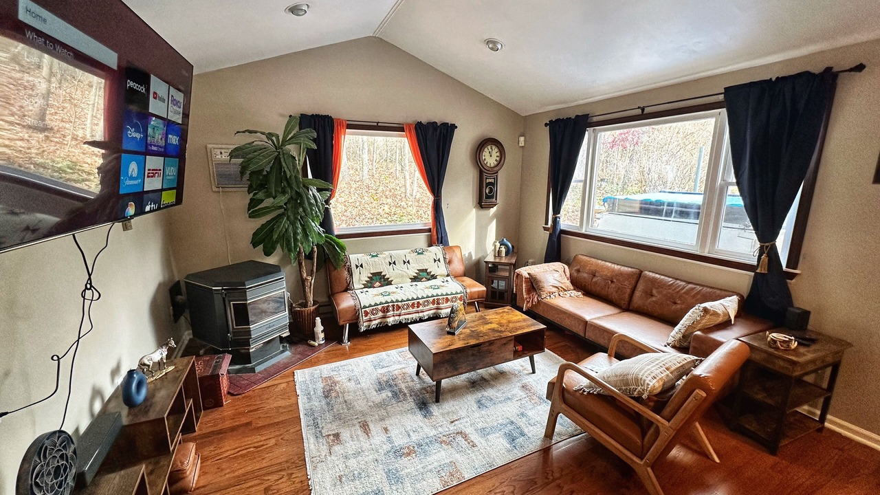 Photo of Livingroom in Berkeley Springs
