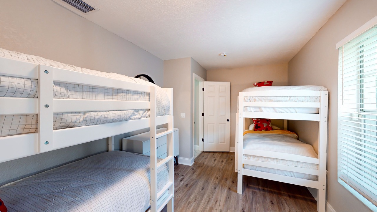 Photo of Bedroom in Sunridge Woods
