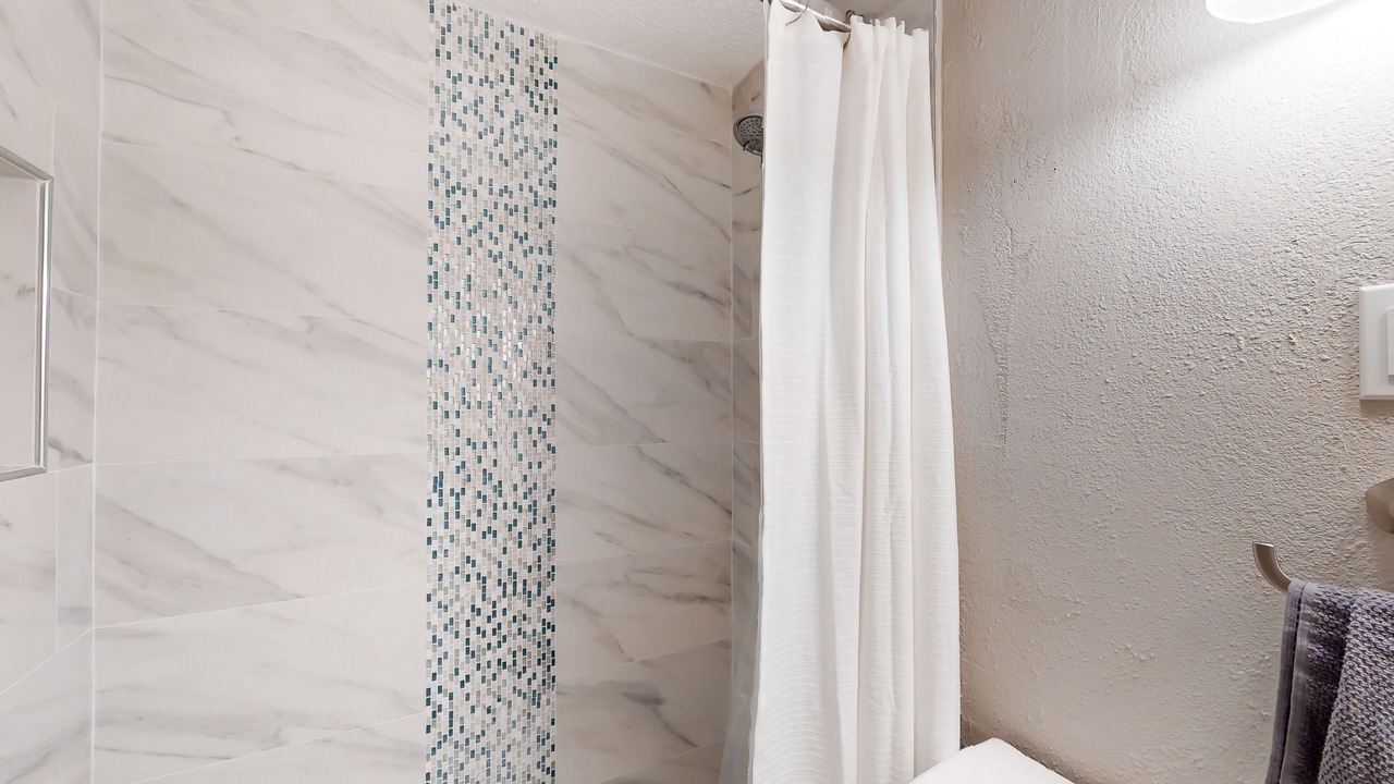 Photo of Bathroom in Sunridge Woods